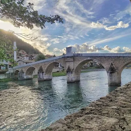 Ostello Dixon Konjic